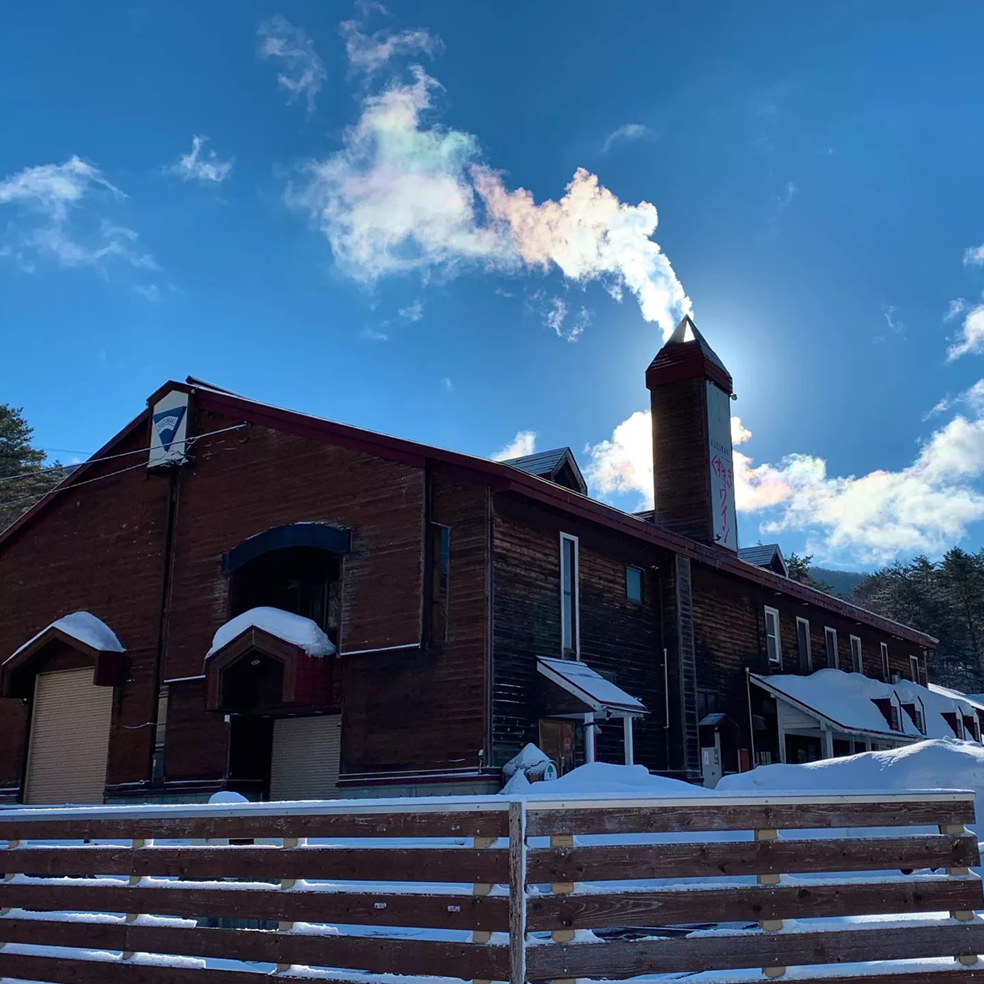 岩手くずまきワイン』葛巻町に息づく「ヤマブドウ」で人々を魅了する